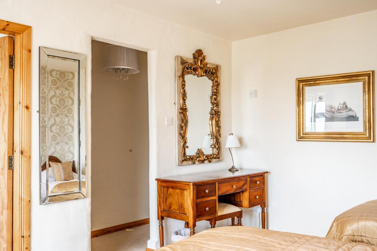 Castle Murray Boutique Bed & Breakfast Dunkineely Екстериор снимка